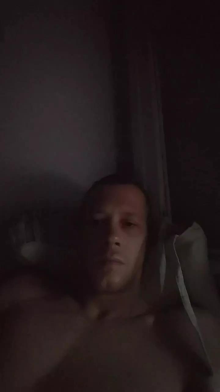 Yeaah on Cam4 
