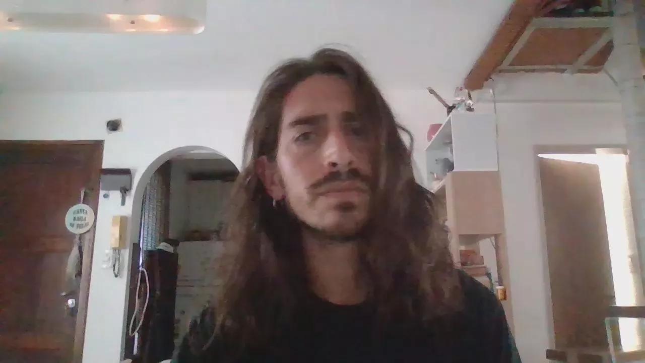 YoucallmeRobert on Cam4 