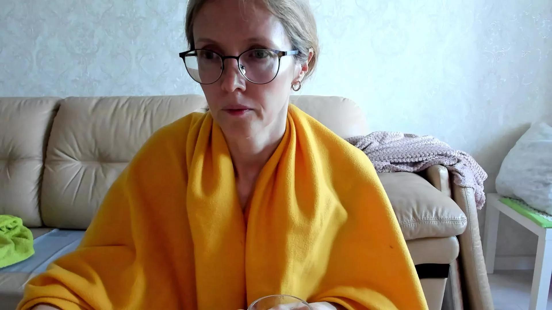 YourMolly on Cam4 