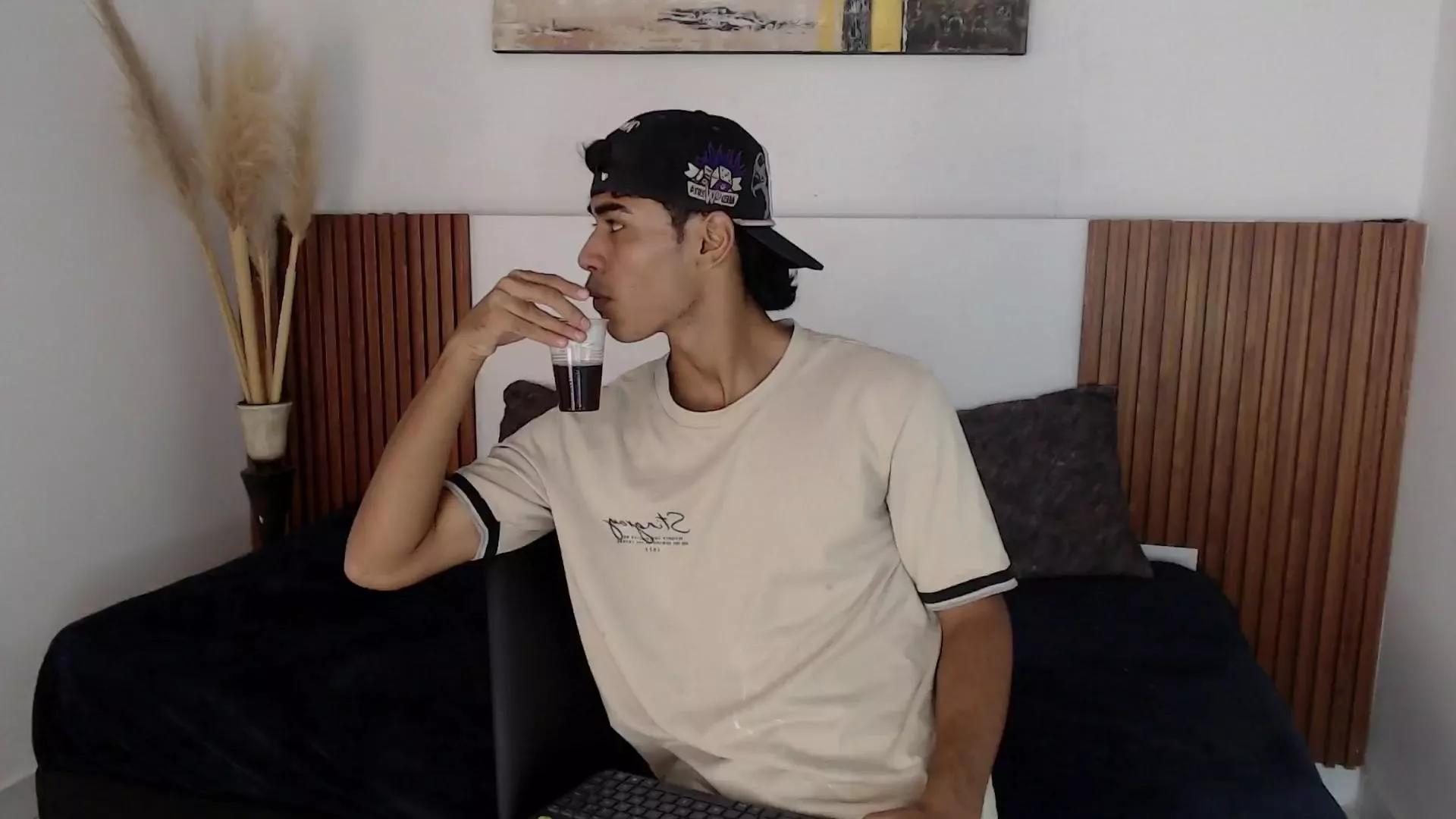 zander_20 on Cam4 