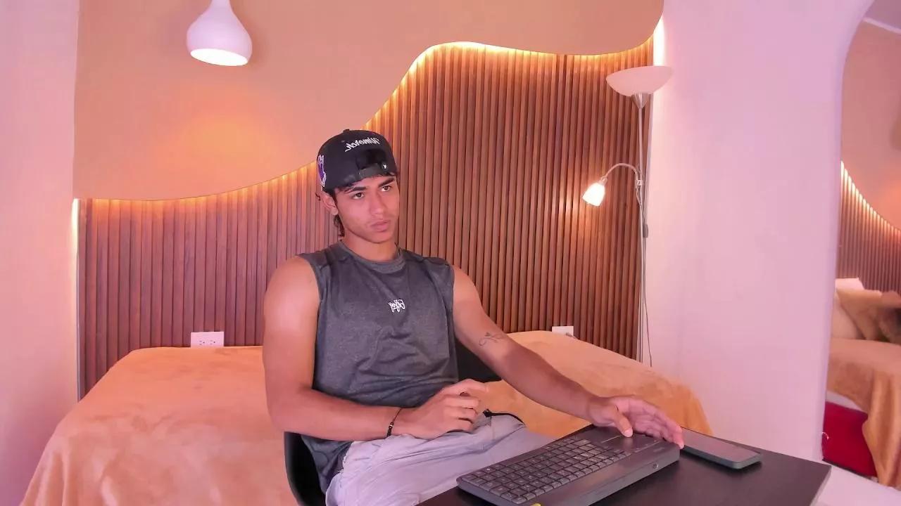 zander_20 on Cam4 