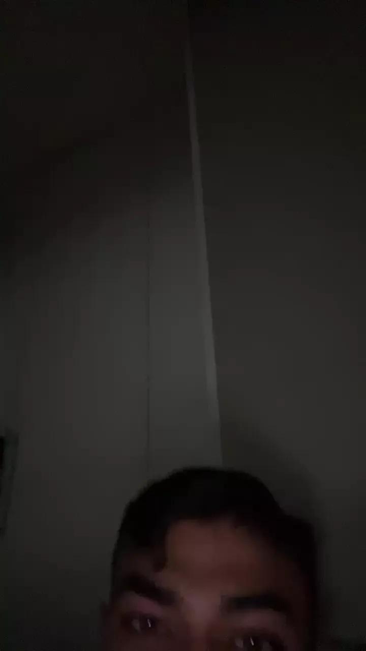 Zsamuel05 on Cam4 