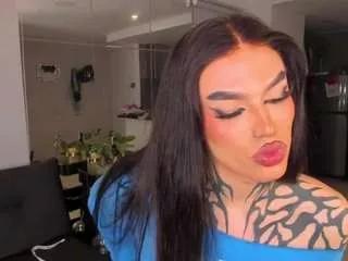 gigibadassxx on CamSoda 