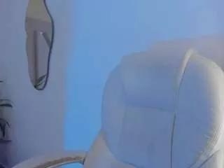 maleja-sexyx on CamSoda 