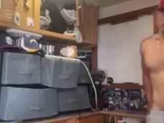 mrshyboy32 on CamSoda 