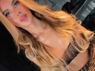 soysabrinats on CamSoda 
