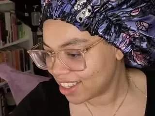 zahrabliss on CamSoda 