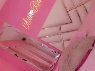 zeuss-xxx on CamSoda 