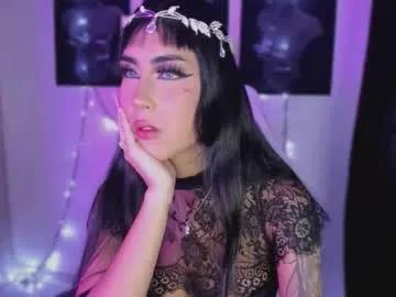 66luci_fer6_ on Chaturbate