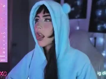 66luci_fer6_ on Chaturbate