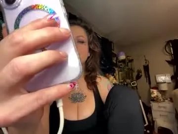 88heygirlhey88 — HORNYNBORED!! CUM tell me what you want to see #dildos   #tattooedwome  #sub   #submissive #blueeyes