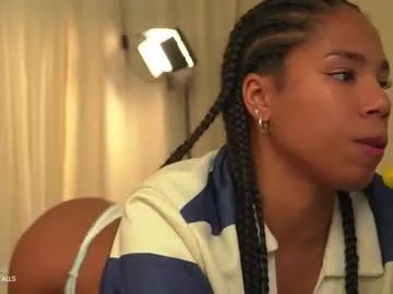 Freechat _angeleyes on Chaturbate