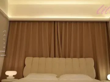 Join _lillilly_, she wants to masturbate for you _lillilly_ from Chaturbate