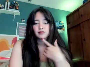 Freechat _moon_cake_ on Chaturbate