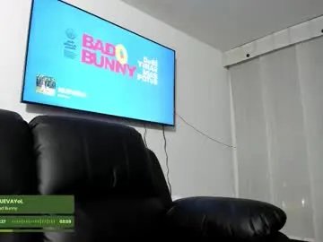 Freechat _moon_cake_ on Chaturbate