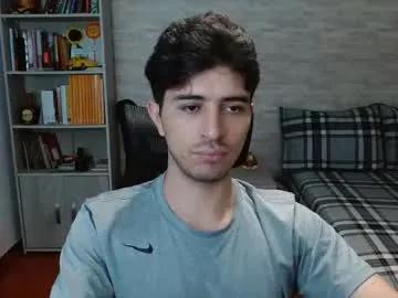 Freechat aaron_paul_ on Chaturbate