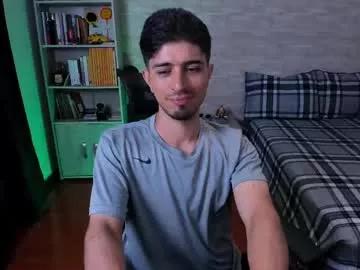 Freechat aaron_paul_ on Chaturbate