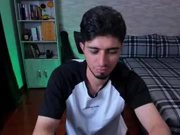 Freechat aaron_paul_ on Chaturbate