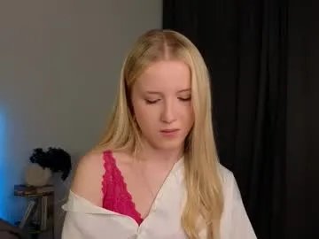 Freechat adele_armas on Chaturbate