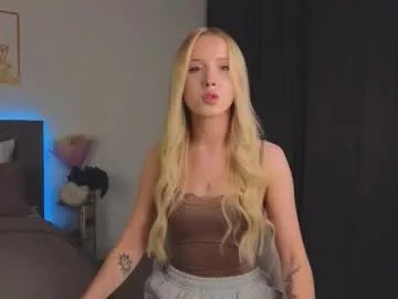 Freechat adele_armas on Chaturbate