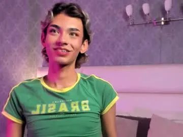 Freechat adonisaster on Chaturbate