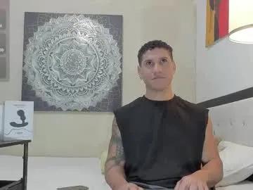 adriano_bigcock on Chaturbate