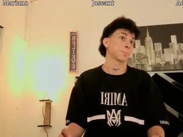 adriano_bigcock on Chaturbate