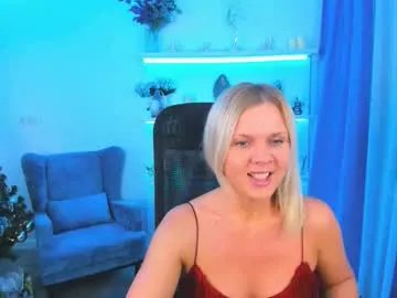 Group agathaklouin on Chaturbate