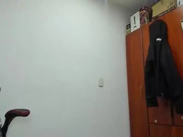 aguslover from Chaturbate