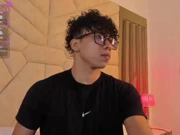 Freechat akazaboy on Chaturbate