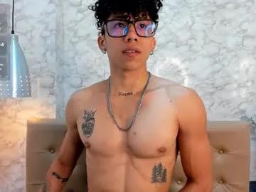 Freechat akazaboy on Chaturbate