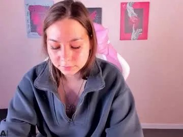 al1ice_moures on Chaturbate