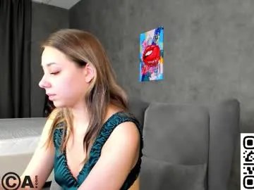 al1ice_moures on Chaturbate