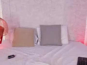 Watch amazing escort Alahia_rosse alahia_rosse from Chaturbate