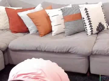 Freechat alaiasmile_ on Chaturbate