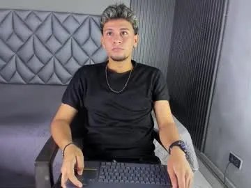 Freechat alan__smith on Chaturbate