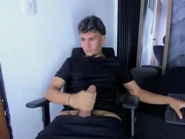 Freechat alan__smith on Chaturbate