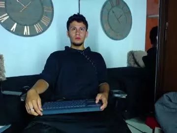 Freechat alan__smith on Chaturbate