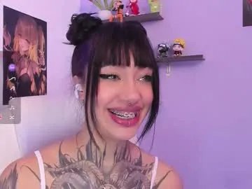 aleja_5 on Chaturbate