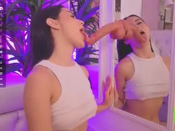 Freechat alejaa___ on Chaturbate