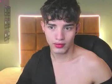 alejootwink on Chaturbate