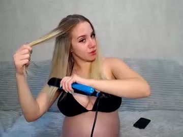 alice_rays_ on Chaturbate