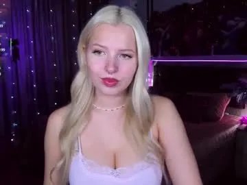 alicefreman — Doggy pose and 10 ass slaps  #bigboobs #young #shy #18 #lovense [222 tokens remaining]
