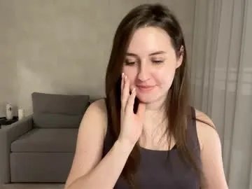 Freechat almostinnocent_ on Chaturbate