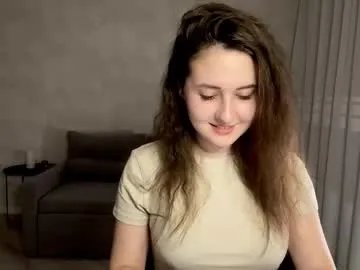 Freechat almostinnocent_ on Chaturbate