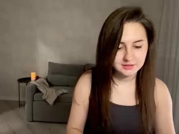 Freechat almostinnocent_ on Chaturbate