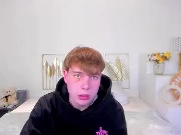 Away andyjey_ on Chaturbate