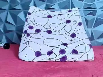 angel_red77 on Chaturbate