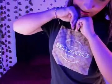 anna_valerious7 on Chaturbate