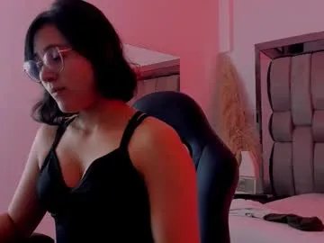annaralein on Chaturbate 